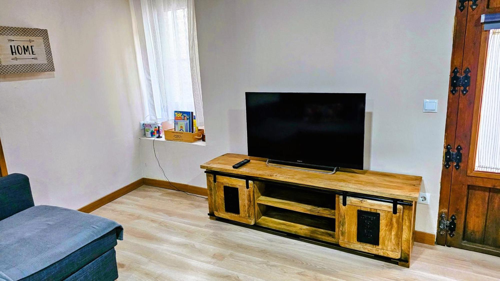 Ca Laixut Turismo Rural Gratallops Buitenkant foto